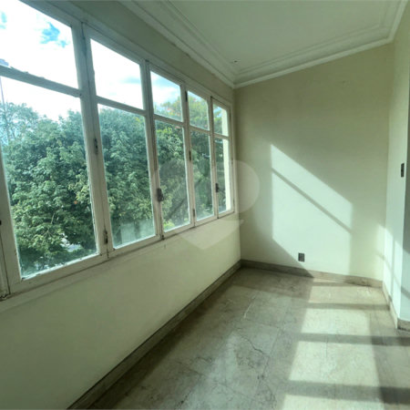 Apartamento à venda com 4 quartos, sendo 1 suíte,  em Flamengo, Rio de Janeiro, RJ