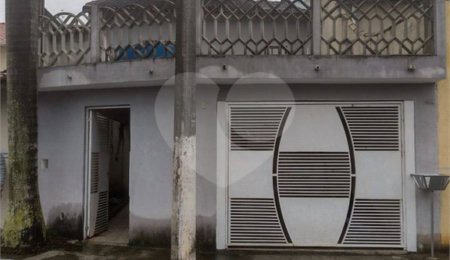 Casa à venda com 5 quartos, sendo 1 suíte,  em Jardim Márcia, Suzano, SP