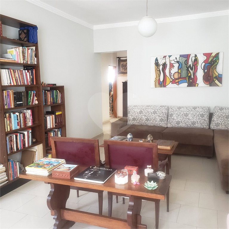 Sobrado à venda com 3 quartos, sendo 1 suíte, em Tremembé, São Paulo, SP