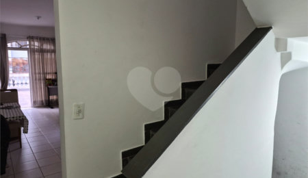 Casa à venda com 5 quartos, sendo 2 suítes,  em Vila Mascote, São Paulo, SP
