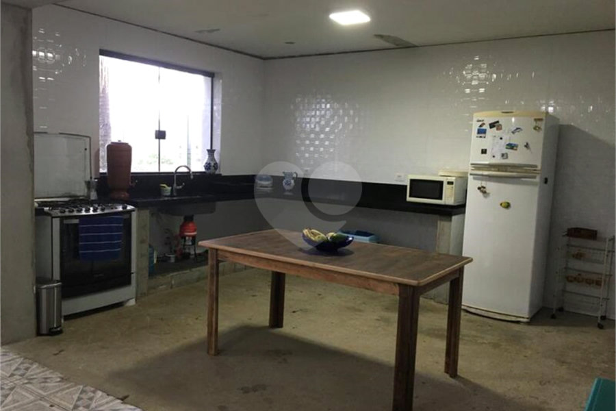 Casa à venda com 4 quartos, sendo 1 suíte, em Vila Machado, Mairiporã, SP