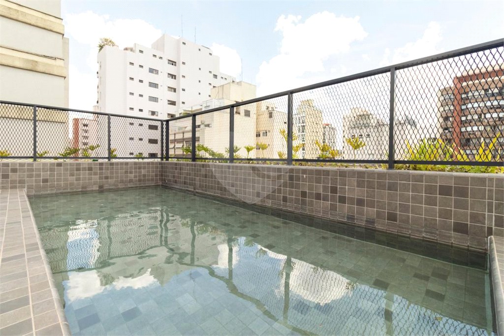 Apartamento à venda com 3 quartos, sendo 2 suítes, em Pinheiros, São Paulo, SP