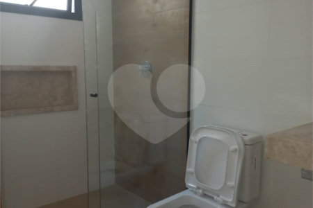 Casa à venda com 3 suítes no condomínio Reserva Real, Paulínia - SP