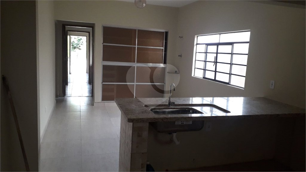 Casa à venda com 3 quartos, sendo 1 suíte, em Marambaia, Vinhedo, SP