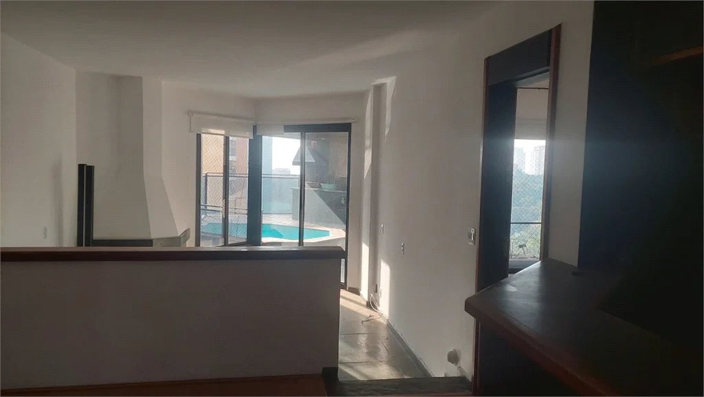 Apartamento à venda com 1 suíte em Vila Suzana, São Paulo, SP