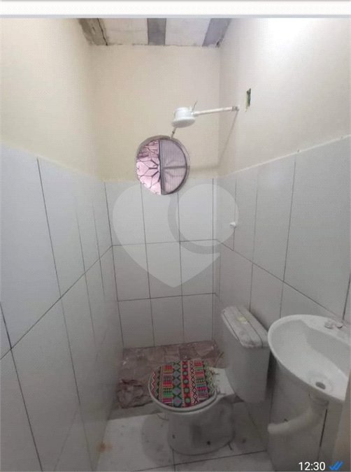 Casa à venda com 3 quartos em Santíssimo, Rio de Janeiro, RJ