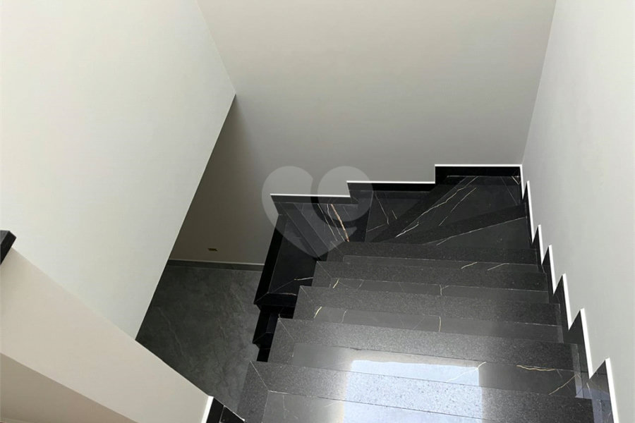 Sobrado à venda com 3 quartos, sendo 1 suíte, em Jardim Maristela, São Paulo, SP