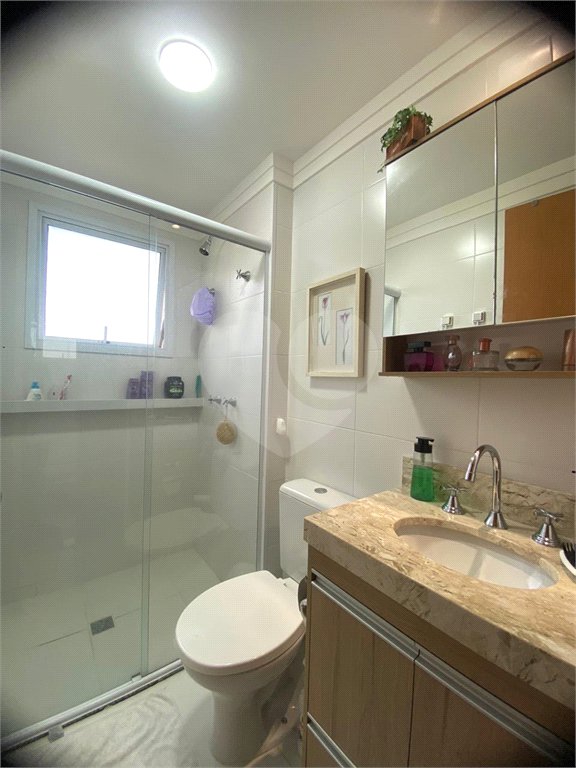 Apartamento à venda com 2 quartos, sendo 1 suíte,  em Jardim Califórnia, Jacareí, SP