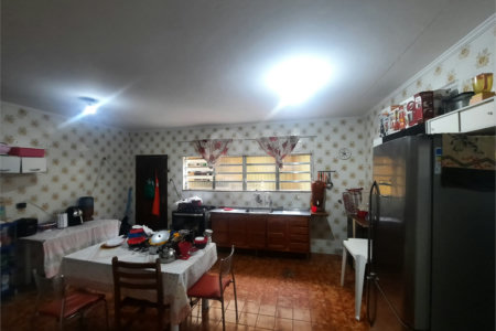 Casa à venda com 3 quartos, sendo 1 suíte, em Parque Santo Antônio, Guarulhos, SP