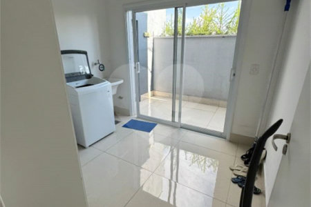 Casa à venda com 4 suítes no condomínio Fazenda Palmeiras Imperiais, Salto - SP