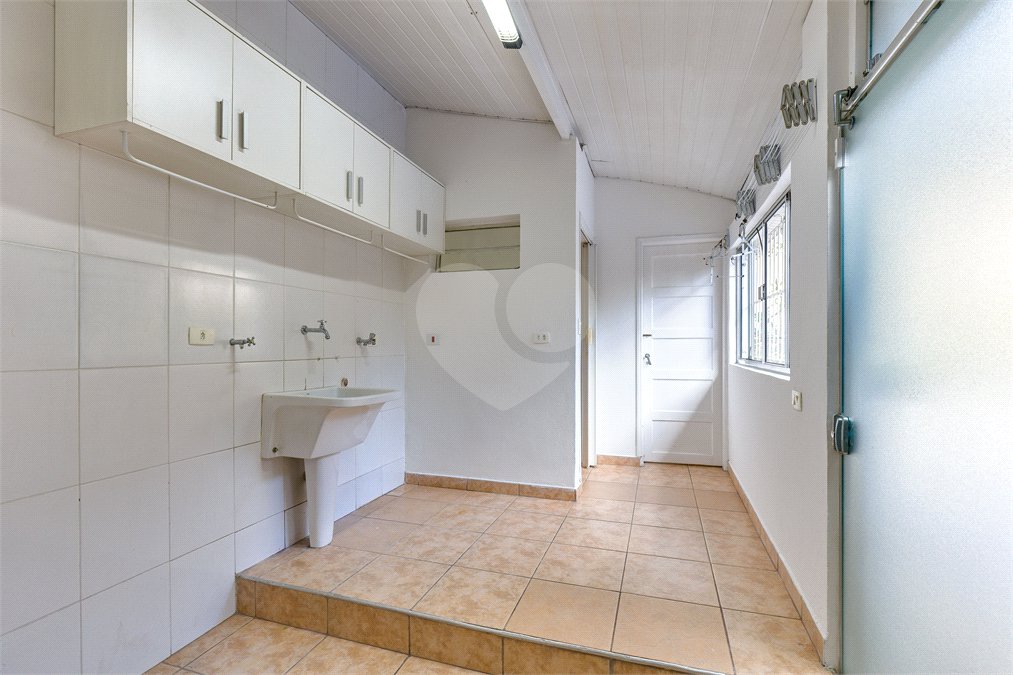 Casa à venda com 3 quartos, sendo 1 suíte, em Brooklin, São Paulo, SP