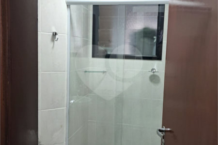 Apartamento à venda com 3 quartos, sendo 1 suíte, em Nova Petrópolis, São Bernardo do Campo, SP