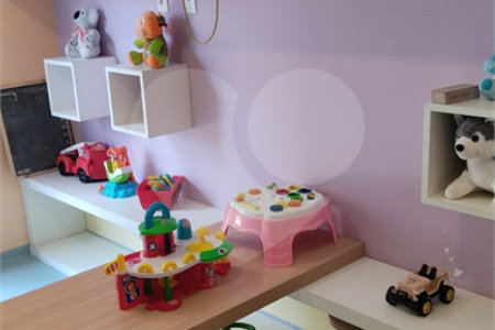 Apartamento à venda com 2 quartos em Vila Penteado, São Paulo, SP