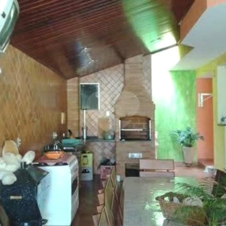 Casa à venda com 4 quartos, sendo 1 suíte, em Wanel Ville, Sorocaba, SP