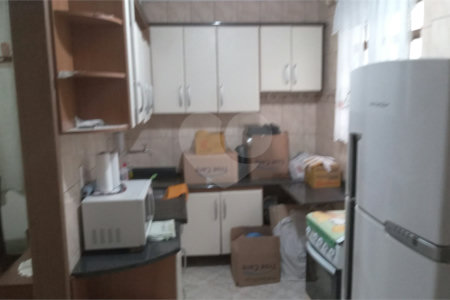Sobrado à venda com 4 quartos em Vila Verde, São Paulo, SP