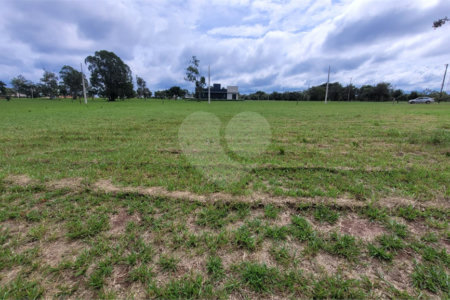 Loteamento no Condomínio Vila Pinhal do Broa