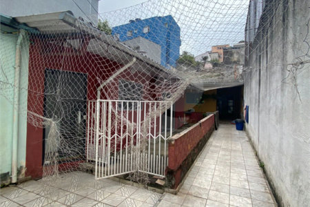 Casa à venda com 3 quartos em Santa Teresinha, São Paulo, SP
