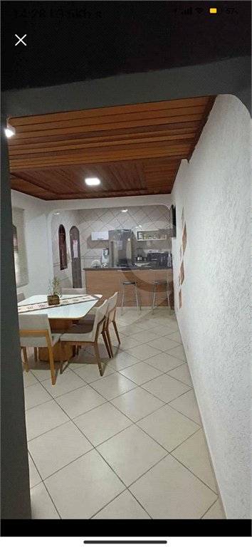 Sobrado à venda com 2 quartos, sendo 1 suíte, em Jardim Monte Cristo, Suzano, SP