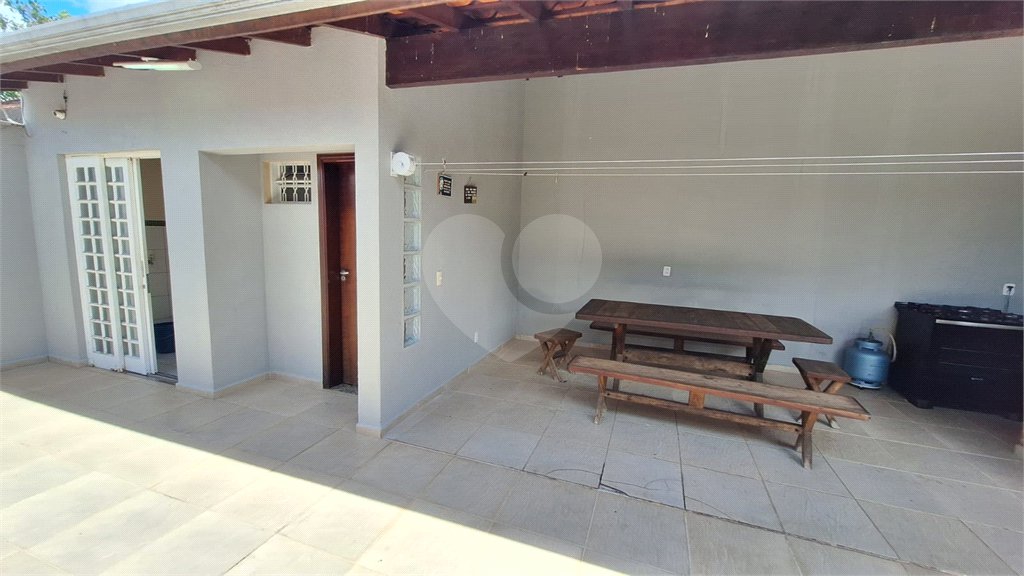 Casa à venda com 3 quartos em Parque Ouro Fino, Sorocaba, SP