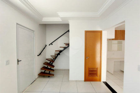 Casa para alugar com 2 suítes no condomínio Residencial Atucuri, São Paulo - SP