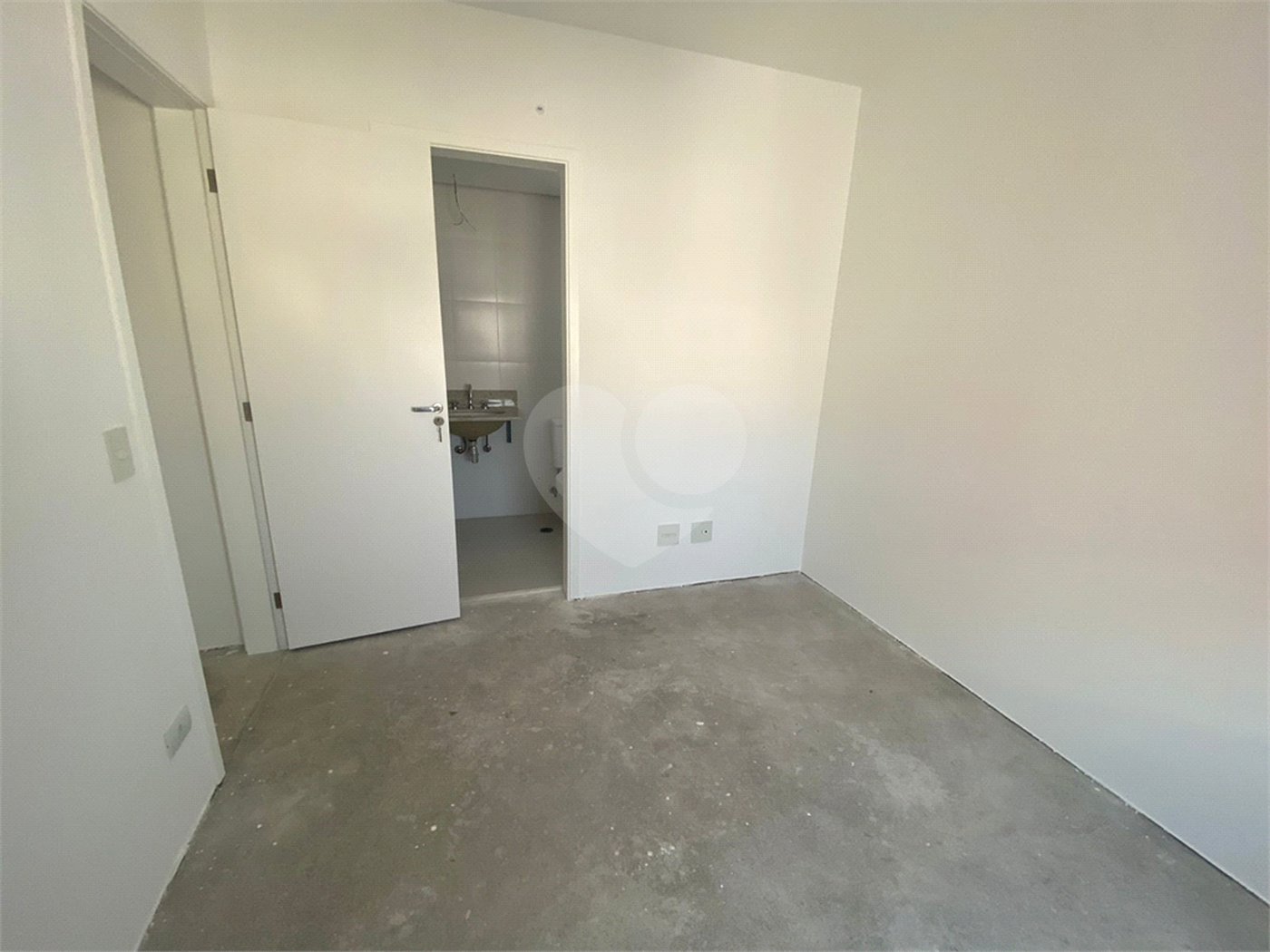 Apartamento à venda com 2 quartos, sendo 1 suíte, em Saúde, São Paulo, SP