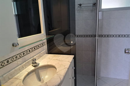 Apartamento à venda com 2 quartos, sendo 1 suíte, em Campo Belo, São Paulo, SP