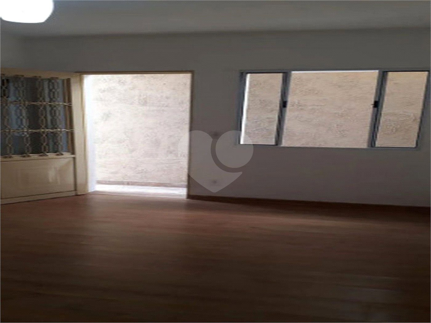 Casa à venda com 4 quartos, sendo 1 suíte, em São João Clímaco, São Paulo, SP