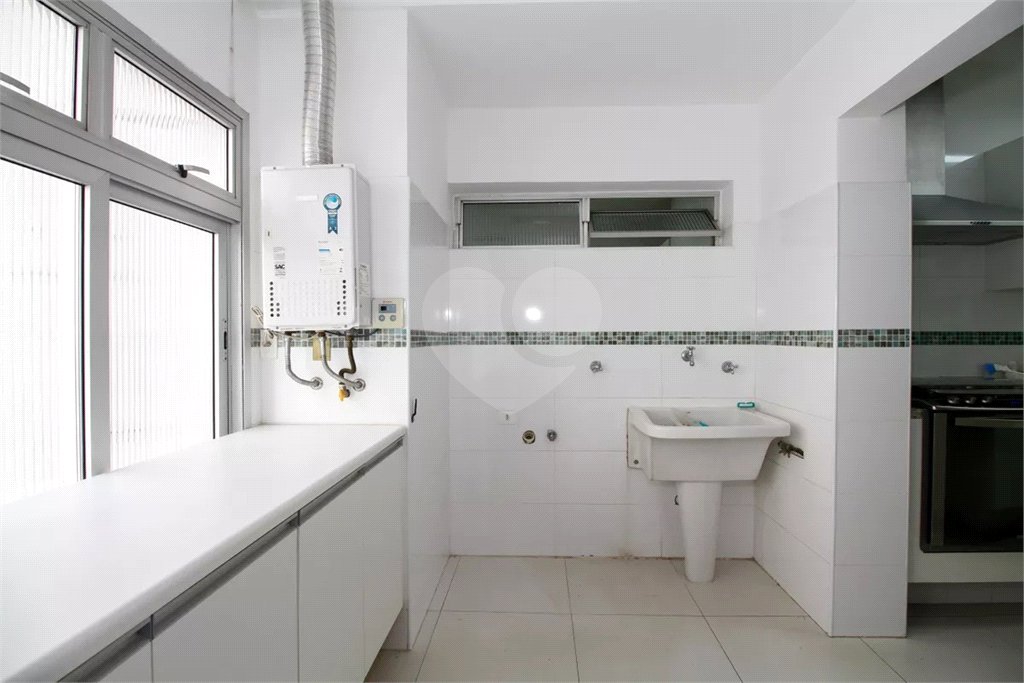 Apartamento à venda ou para alugar com 3 quartos, sendo 1 suíte,  em Sumarezinho, São Paulo, SP