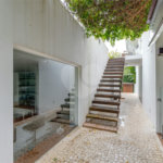 Sobrado à venda com 3 suítes em Jardim Cordeiro, São Paulo, SP