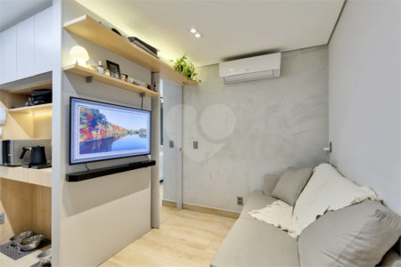 Apartamento à venda com 1 quarto em Alto da Boa Vista, São Paulo, SP