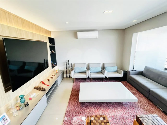 Apartamento à venda com 3 quartos, sendo 1 suíte,  em Santana, São Paulo, SP