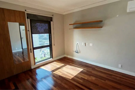 Duplex para alugar com 3 suítes em Real Parque, São Paulo, SP