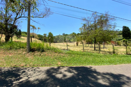 Terreno à venda no condomínio Vale da Santa Fé, Vinhedo - SP