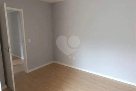 Apartamento à venda com 2 quartos, sendo 1 suíte, em Vila Sanches, São José dos Campos, SP