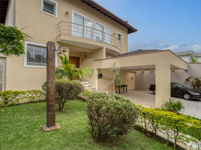 Casa à venda com 4 suítes em Chácara Monte Alegre, São Paulo, SP