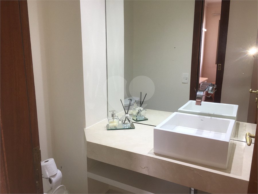 Apartamento para alugar com 3 quartos, sendo 2 suítes,  em Santana, São Paulo, SP