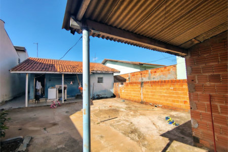 Casa à venda com 3 quartos em Jardim Vieira de Moraes, Itapetininga, SP