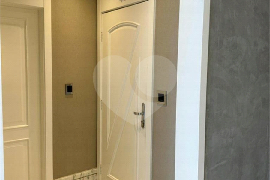 Apartamento à venda com 3 quartos, sendo 1 suíte, em Pompéia, São Paulo, SP