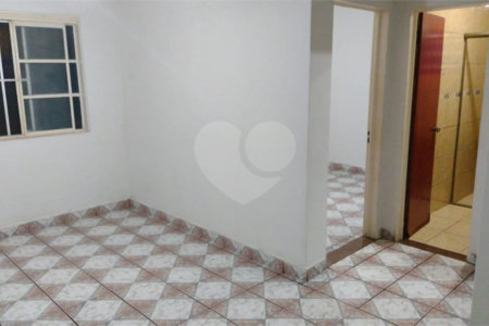 Apartamento com 2 dormitórios.