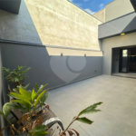 Casa Moderna / Jardim Residencial Nova Veneza
