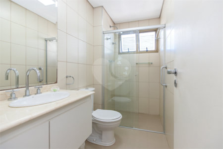 Apartamento à venda na Vila Mariana com 4 dormitórios