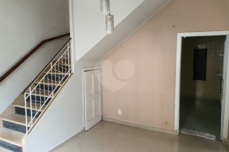 Sobrado para alugar com 3 quartos, sendo 1 suíte,  em Campo Belo, São Paulo, SP