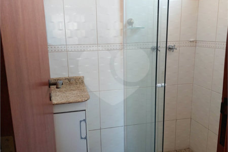 Sobrado à venda com 5 quartos em Campo Grande, São Paulo, SP