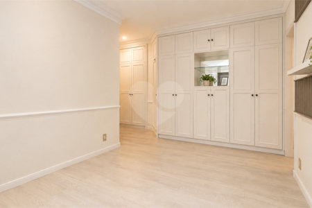 Apartamento à venda com 4 quartos, sendo 2 suítes,  em Brooklin Paulista, São Paulo, SP