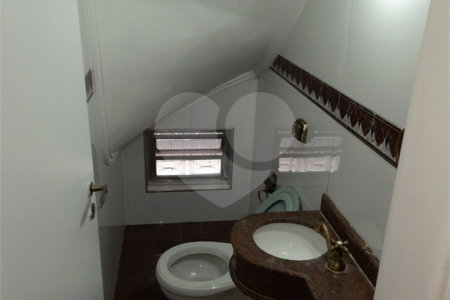 Casa à venda com 3 quartos, sendo 1 suíte, em Parque Jabaquara, São Paulo, SP
