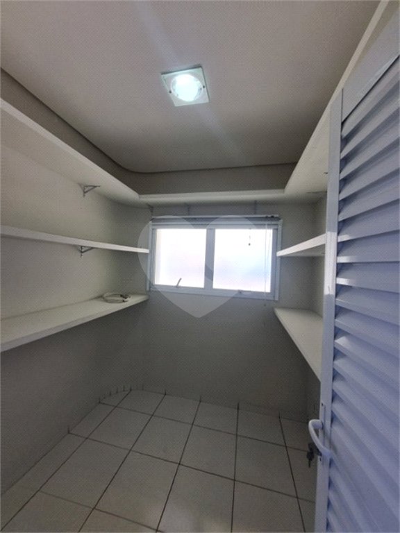 Casa à venda com 3 suítes no condomínio Residencial Terras de Vinhedo, Vinhedo - SP