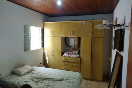 Chácara à venda com 4 quartos em Residencial Chácara da Planície, Sorocaba, SP