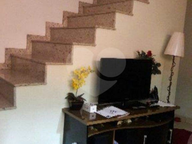 Casa à venda com 3 quartos, sendo 1 suíte,  no condomínio Elias Imóveis - Ida Boschetti, São Paulo - SP