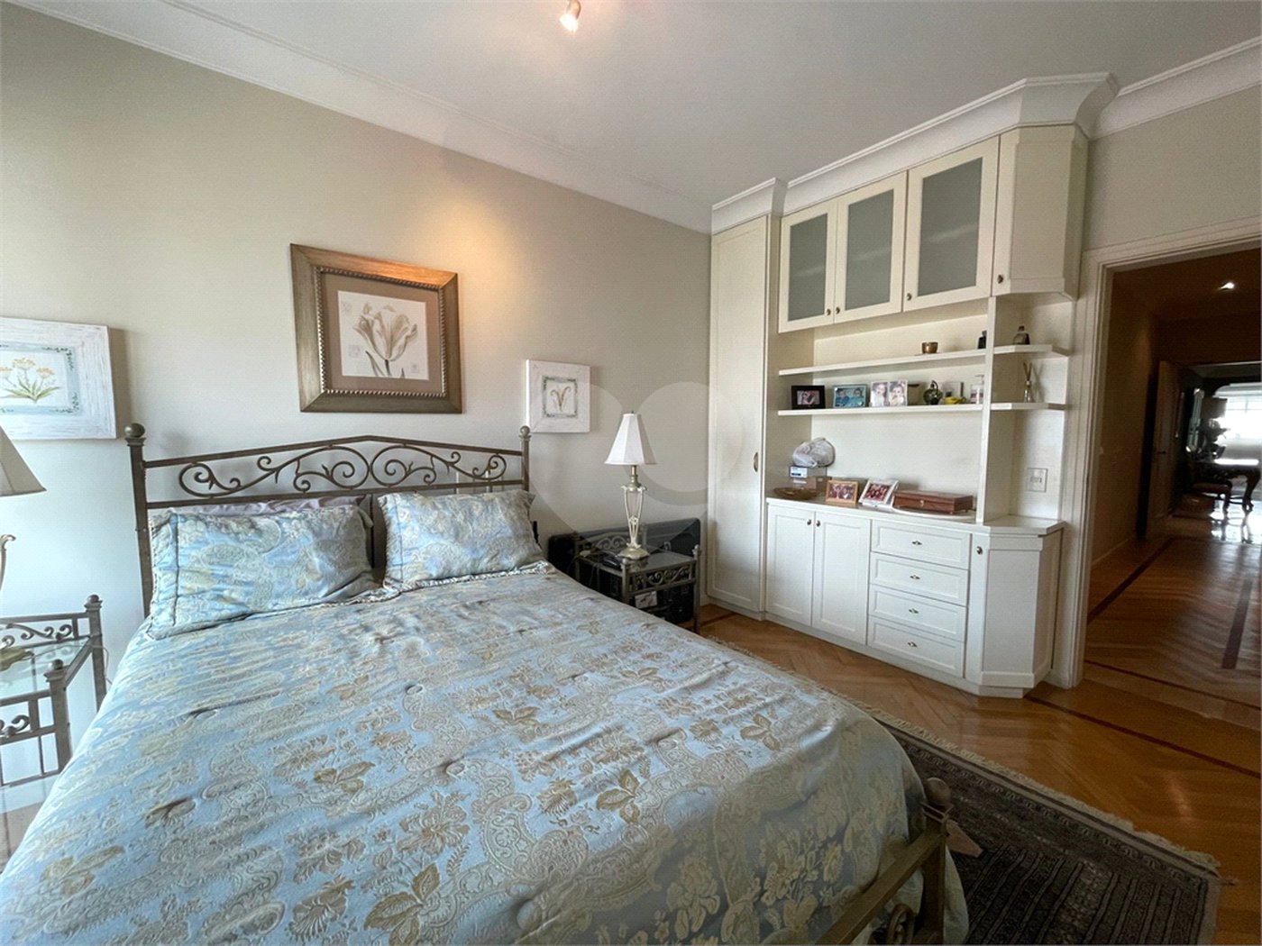 Apartamento à venda com 3 suítes em Campo Belo, São Paulo, SP