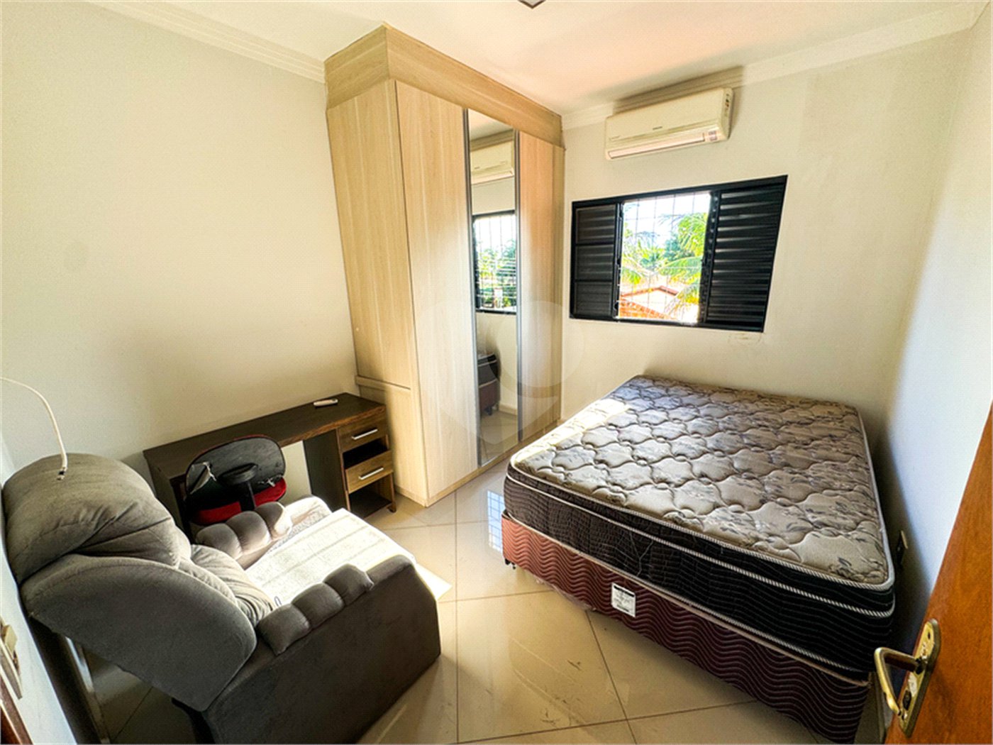 Casa à venda com 3 quartos, sendo 1 suíte, em Jardim Paranapunga, Três Lagoas, MS